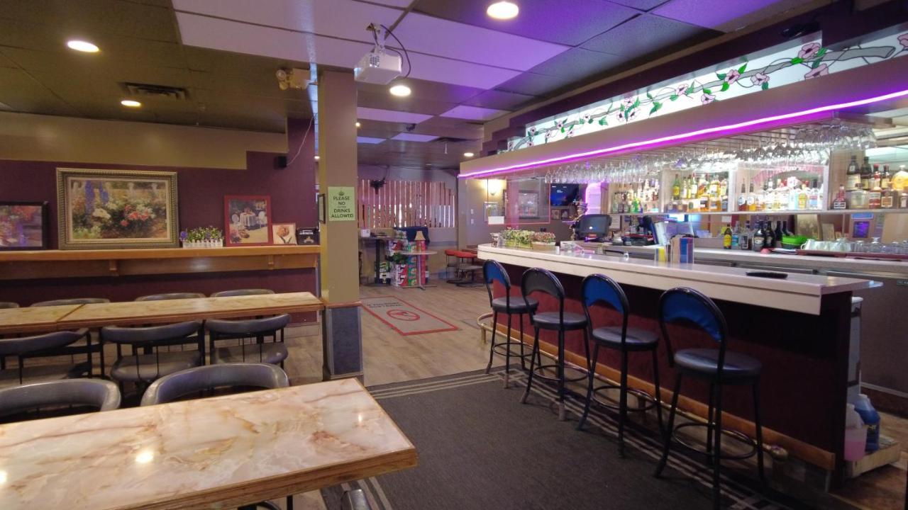 Sundre Motor Inn 外观 照片