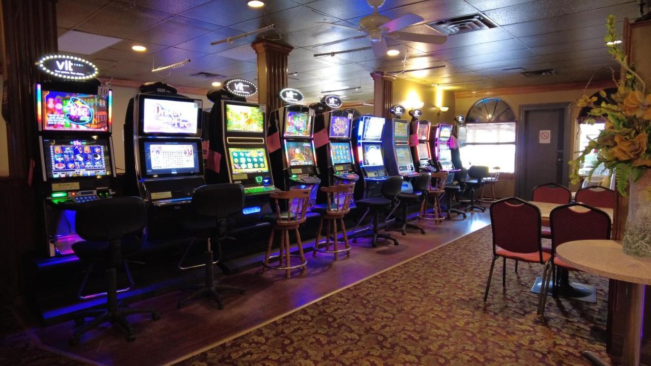 Sundre Motor Inn 外观 照片