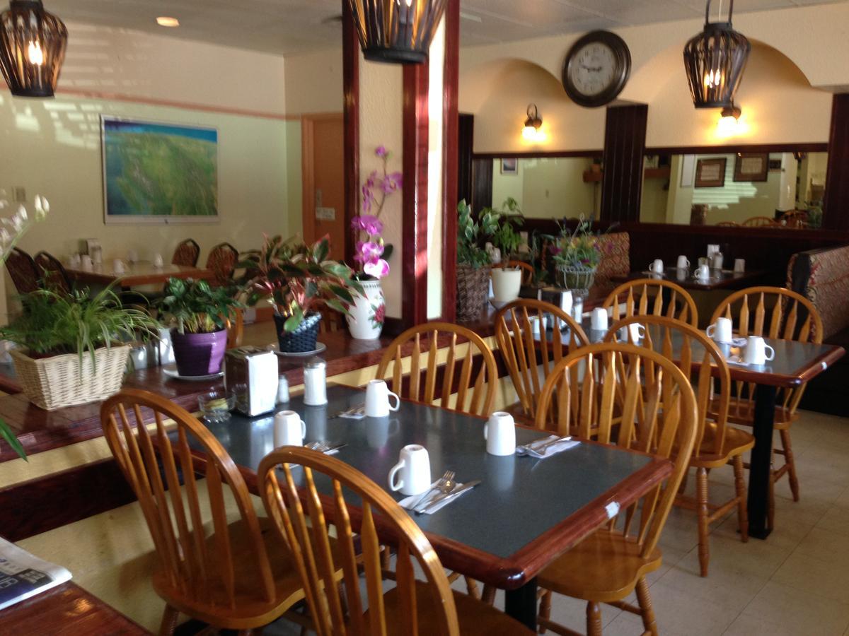 Sundre Motor Inn 外观 照片